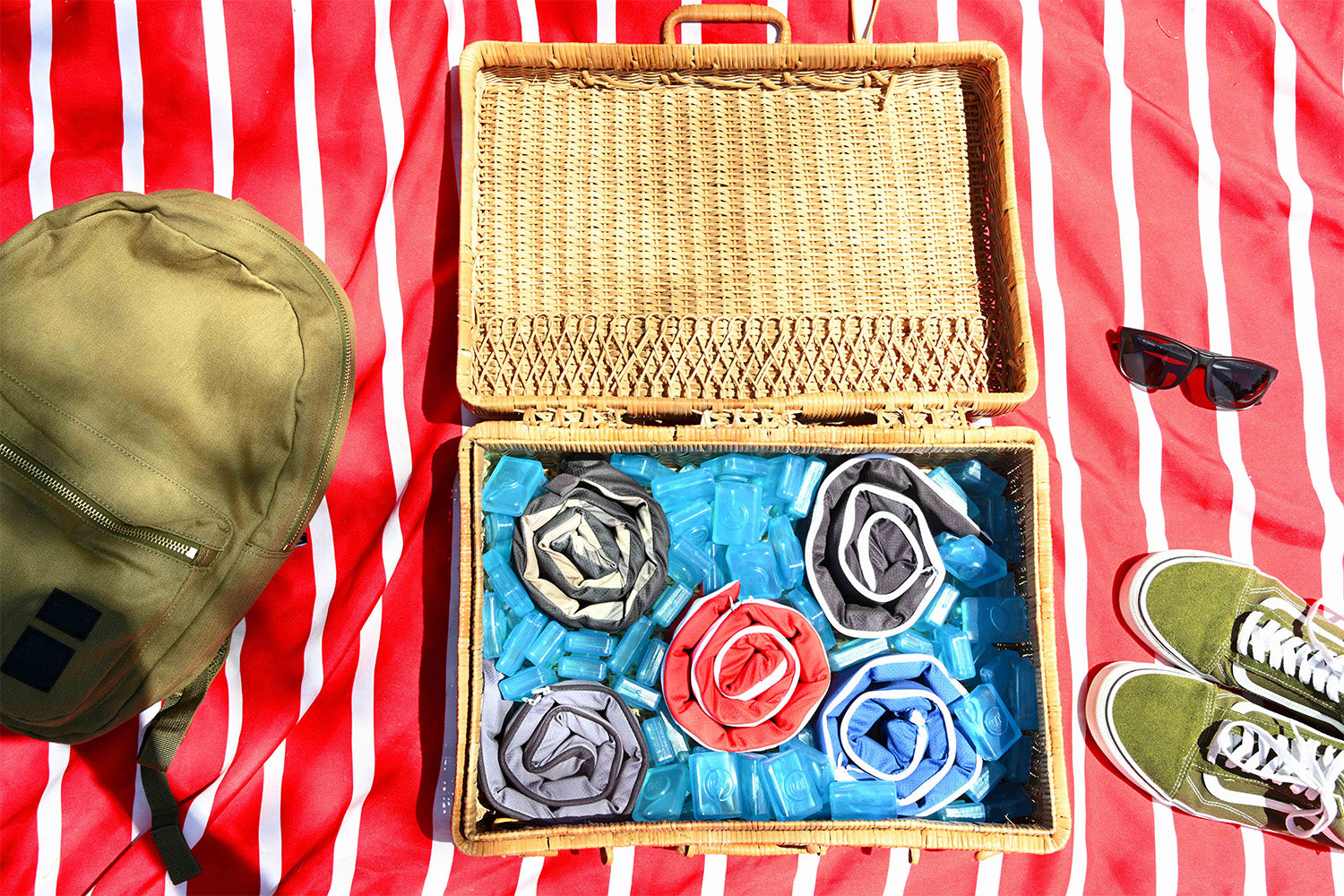 5 Beach Bag Essentials for Summer